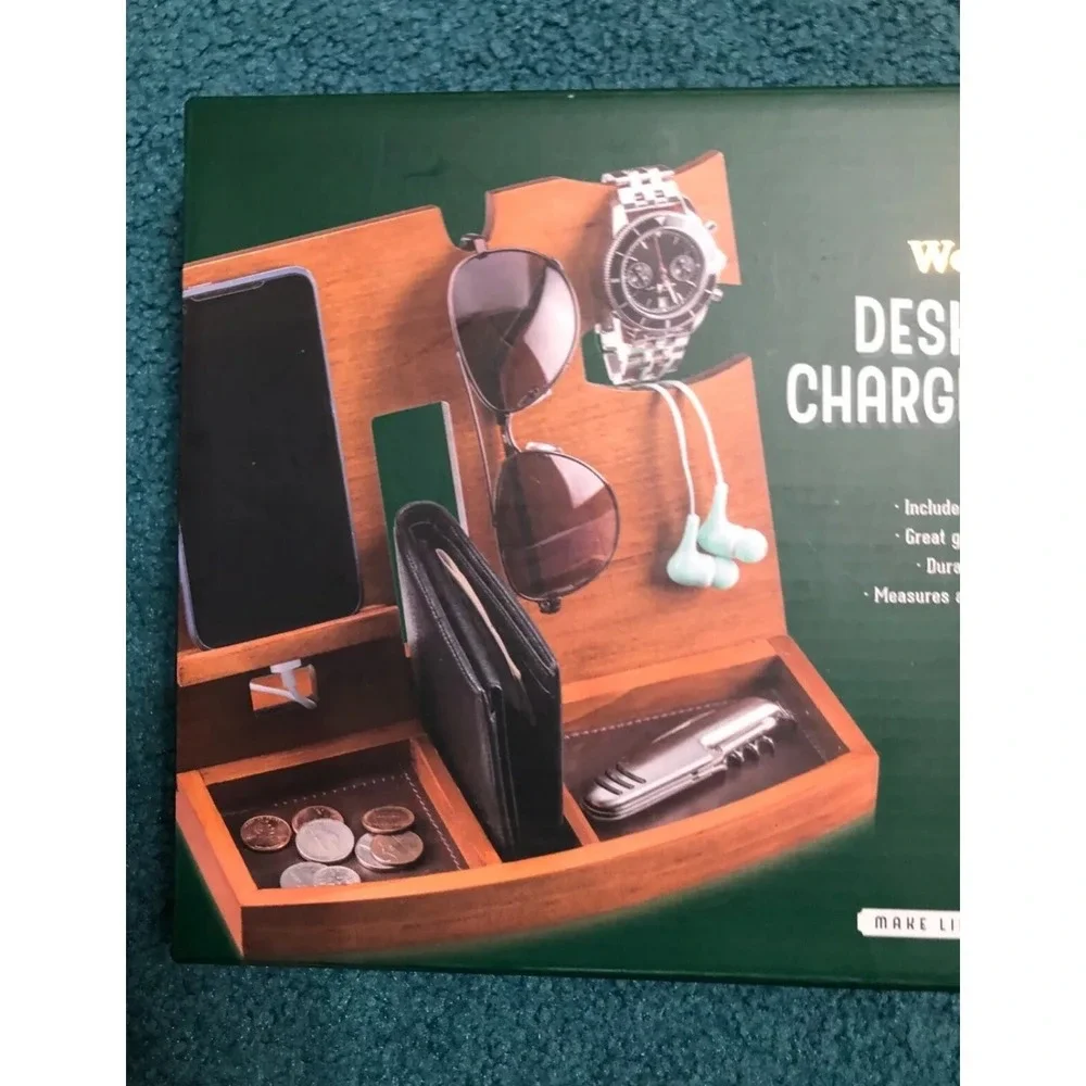 Woodbury Desk Valet and Charging Station Organizer New In Box Cellphone Dock